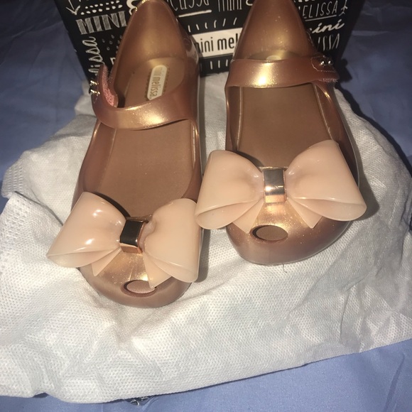 WHAT A DEAL...!!ONLY worn once.Mini Melissa Shoes - Picture 3 of 8